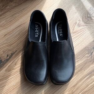 Women’s Klogs Moxy Black Leather Slip-On Shoes size 6.5